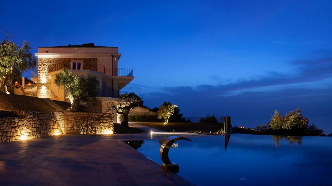 Maina Country Resort Naso Екстериор снимка